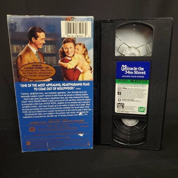Miracle on 34th Street (1994 film) Comedy/Drama VHS - Picture 2 of 2
